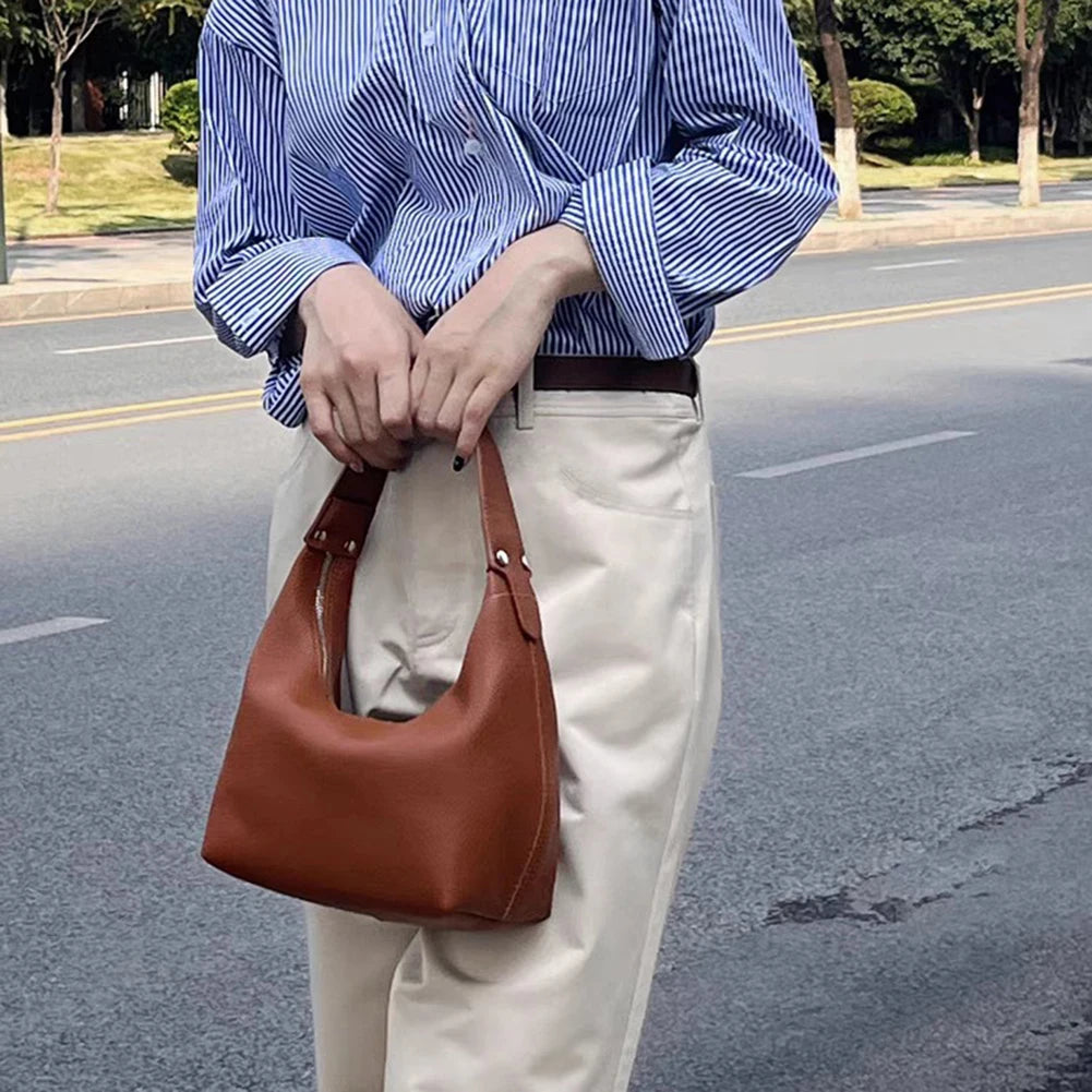 Women's Shoulder Bag 2024 Fashion Retro PU Vegan Leather Chic Small Tote Handbag Purses Luxury Design Ladies Shoulder Hand Bag