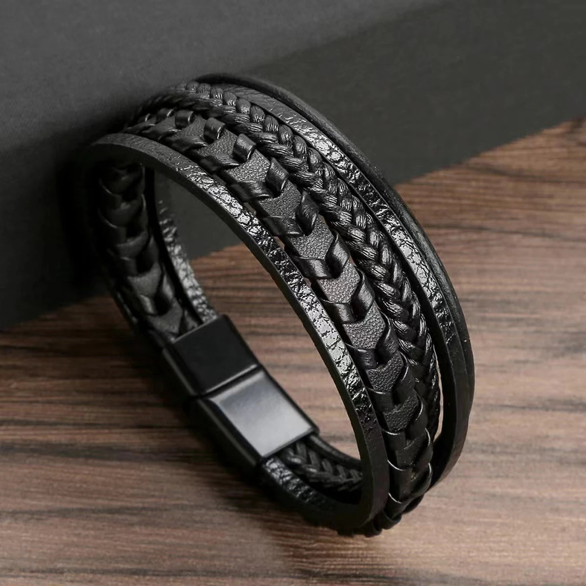 1pc Fashion Accessories MEN'S Multi-layered Vintage Leather Rope Braided Bracelet Alloy Magnetic Buckle Bracelet