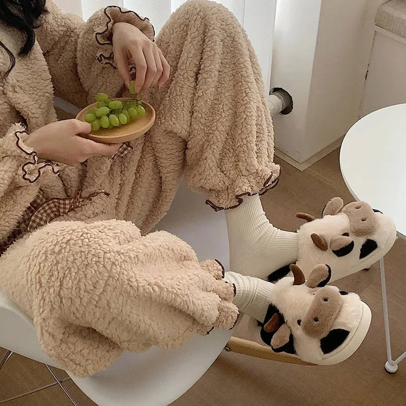 Pallene Women Winter Fur Fuzzy Slippers Cute Cartoon Cow Plush Slippers Indoor Warm Comfy House Slides Soft Casual Cotton Shoes