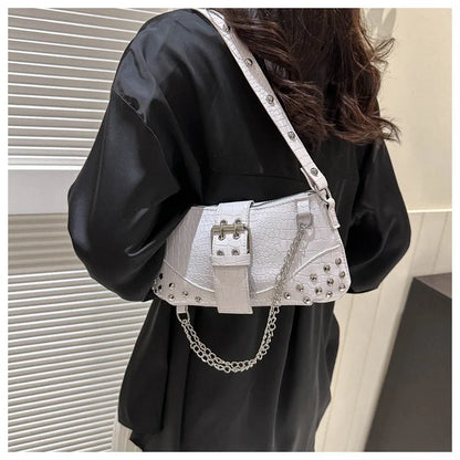 Women Fashion Shoulder Bag Gothic Ladies Bag Cool Style Trendy Rock Girls Handbag Y2K Rivet Chain for Travel Vacation Daily