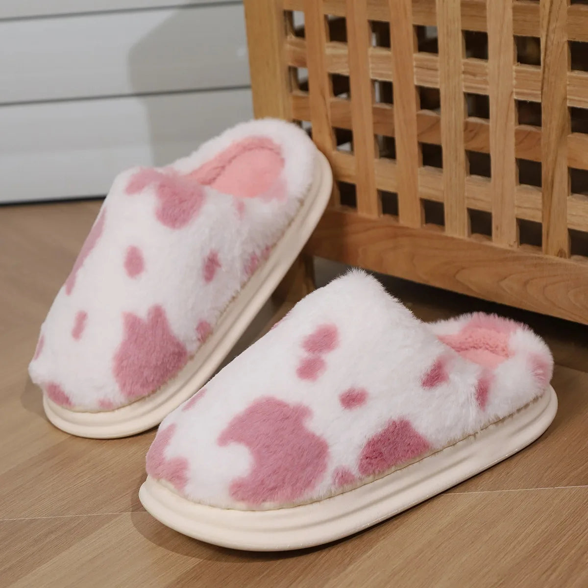 Pallene Cow milk Fuzzy Slippers Women Winter Cartoon Fur Slippers Soft Cozy Plush House Shoes Female Bedroom Cute Furry Slides