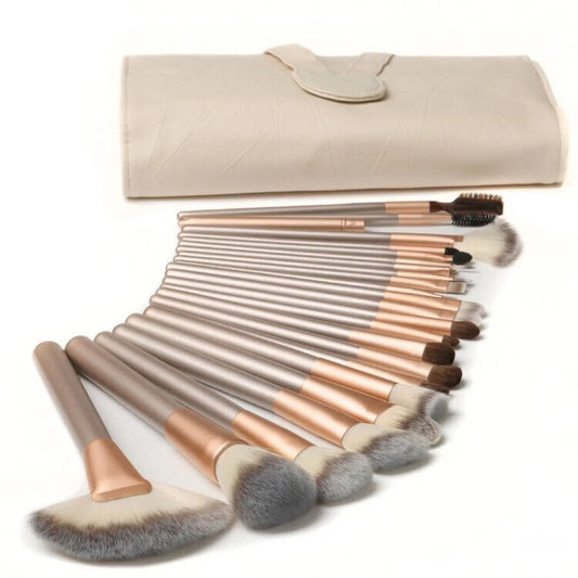 Professional Wooden Make Up Brushes Sets With Leather Storage Pouch Set of 12-24