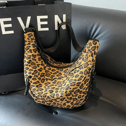 Women Crescent Crossbody Bag Large Capacity Leopard Print Daily Messenger Bag Adjustable Strap Half Moon Bag Simple Satchel Bag