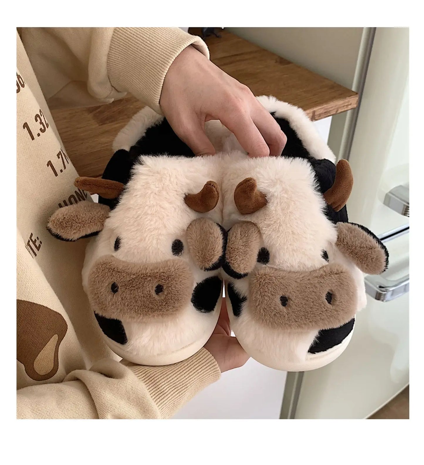 Winter Cow Cotton Slippers Cartoon Warm Plush Slides Shoes Couple's Indoor Non-slip Slides House Men and Women Home Flip Flops