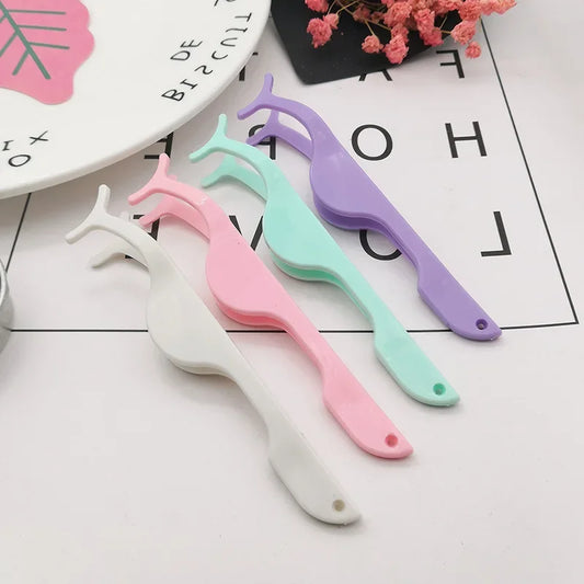 1Pcs False Eyelash Tweezers Fake Eye Lash Applicator Eyelash Clip Eyelash Extension Makeup Cosmetic Tool Tweezers