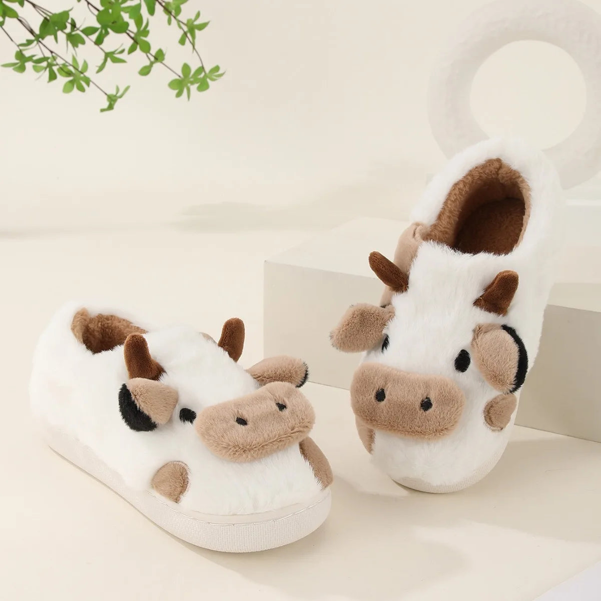 New Winter Unisex Cartoon Cow Warm Plush Slippers Couple's Indoor Non-slip House Slides Men And Women Toe Wrap Home Cotton Shoe