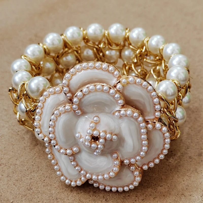 Trendy luxury  Starfish  Flower Elastic Pearl  Bracelet Bangle Jewelry For Women Party Gift